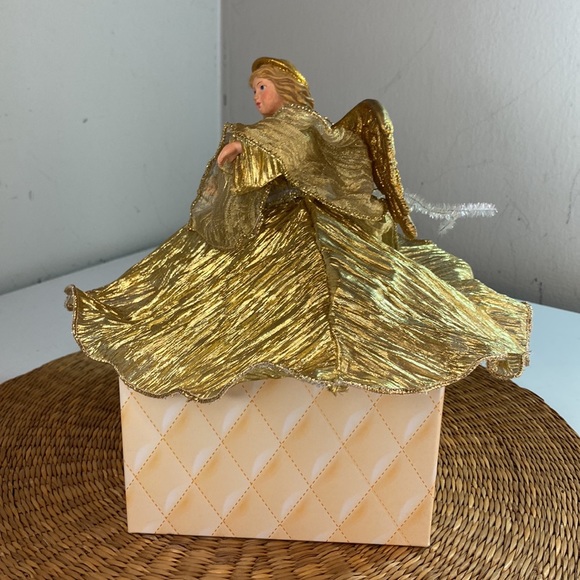 Vintage Angel in a Golden Dress Tree Topper - Picture 6 of 9